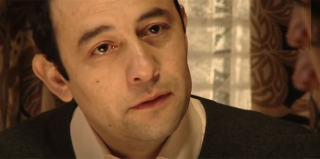 Daniel Muñoz como Juan Herrera en la serie