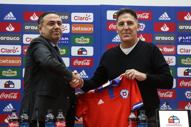 Presentación de Eduardo Berizzo como nuevo Entrenador de la Selección Chilena