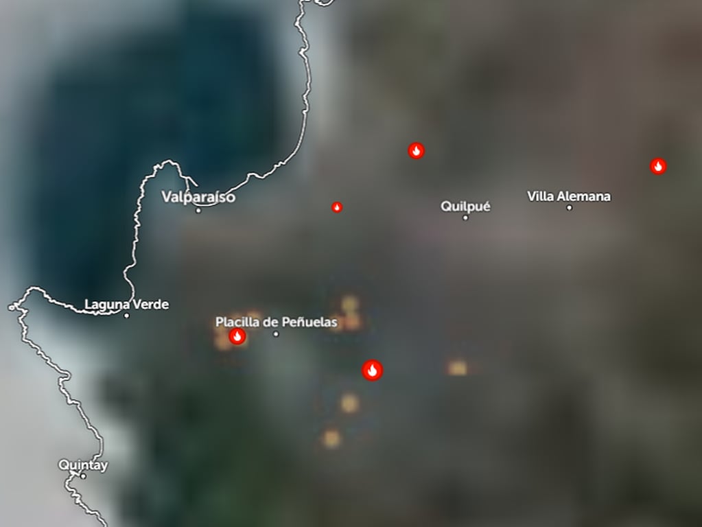 Revisa los incendios forestales en Chile en tiempo real. Foto: Zoom Earth.
