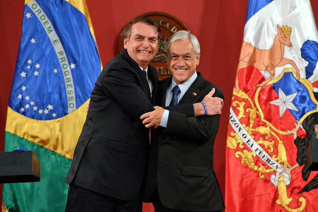 Ex Presidente Bolsonaro da el último adiós a Sebastián Piñera