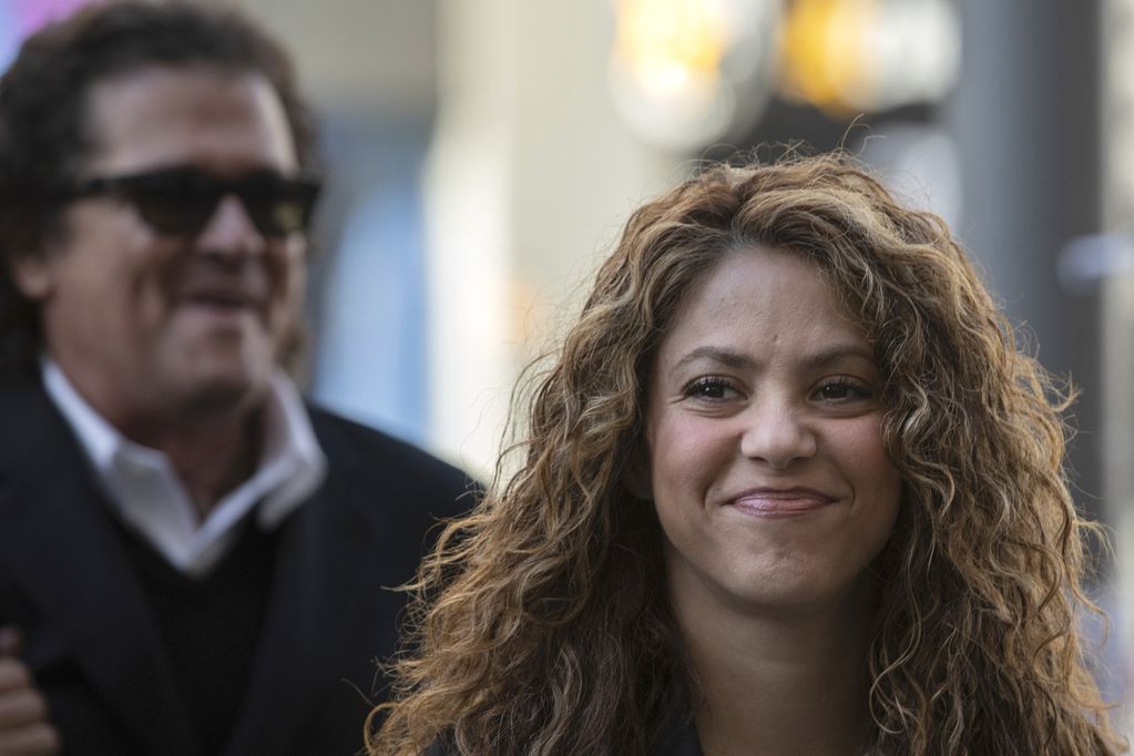 FILE - Colombian performer Shakira arrives at court in Madrid, Spain, March 27, 2019. Spanish prosecutors have charged pop star Shakira with failing to pay 6 million euros ($6.36 million) in tax on her 2018 income, authorities said Tuesday, Sept. 26, 2023, in Spain’s latest fiscal allegations against the Colombian singer. (AP Photo/Bernat Armangue, File)