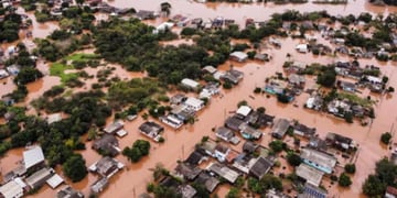 Se reportaron 11 muertos y 20 desaparecidos por ciclón al sur de Brasil
