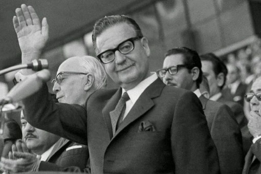 Allende quería convocar a un plebiscito el 11 de septiembre, según un inédito audio desclasificado este jueves.