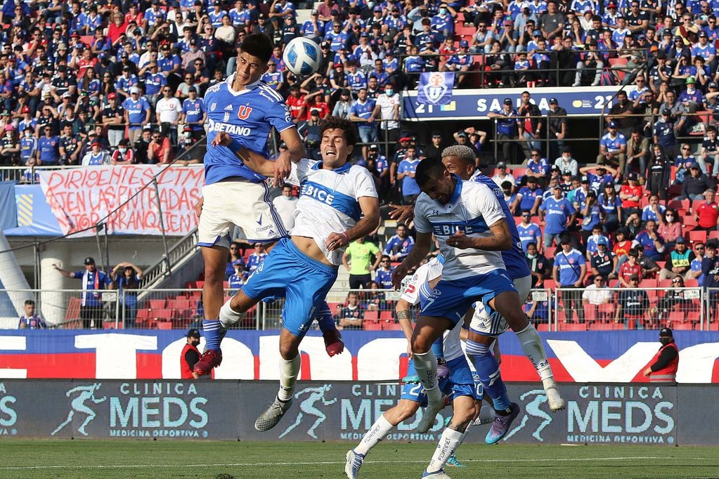 Contra Católica, en 2022, fue la última vez que los azules jugaron en el recinto de Ñuñoa. Fotos Marco Muga AgenciaUno