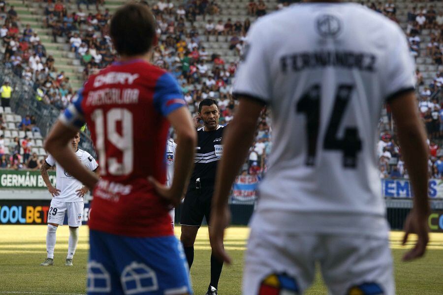 Con VAR y por penales: Colo Colo se lo da vuelta a la UC y se mete en la final de Copa Chile