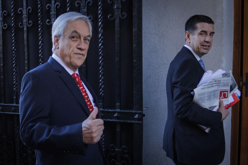 6 de noviembre del 2019/SANTIAGO
El presidente de la republica Sebastián Piñera, sale al patio de los naranjos. 
FOTO: SEBASTIAN BELTRAN GAETE/AGENCIAUNO

