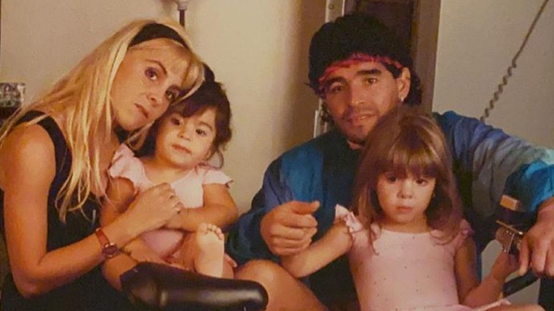 "No perdono más a nadie": Filtran audio de Diego Maradona que revela fuerte pelea con su exesposa e hijas