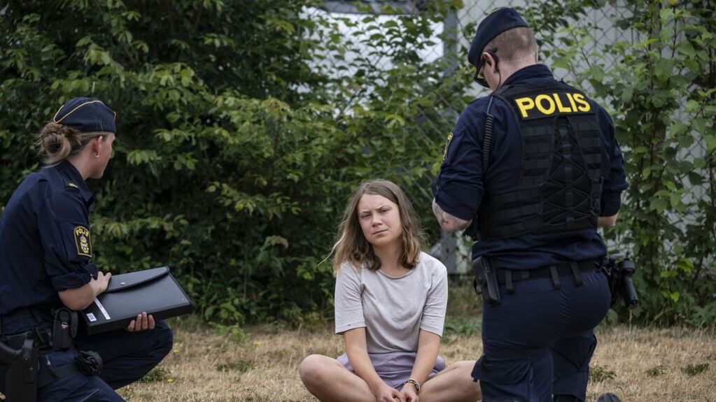 Greta Thunberg arriesga seis meses de cárcel por bloquear salida de buques petroleros en Suecia