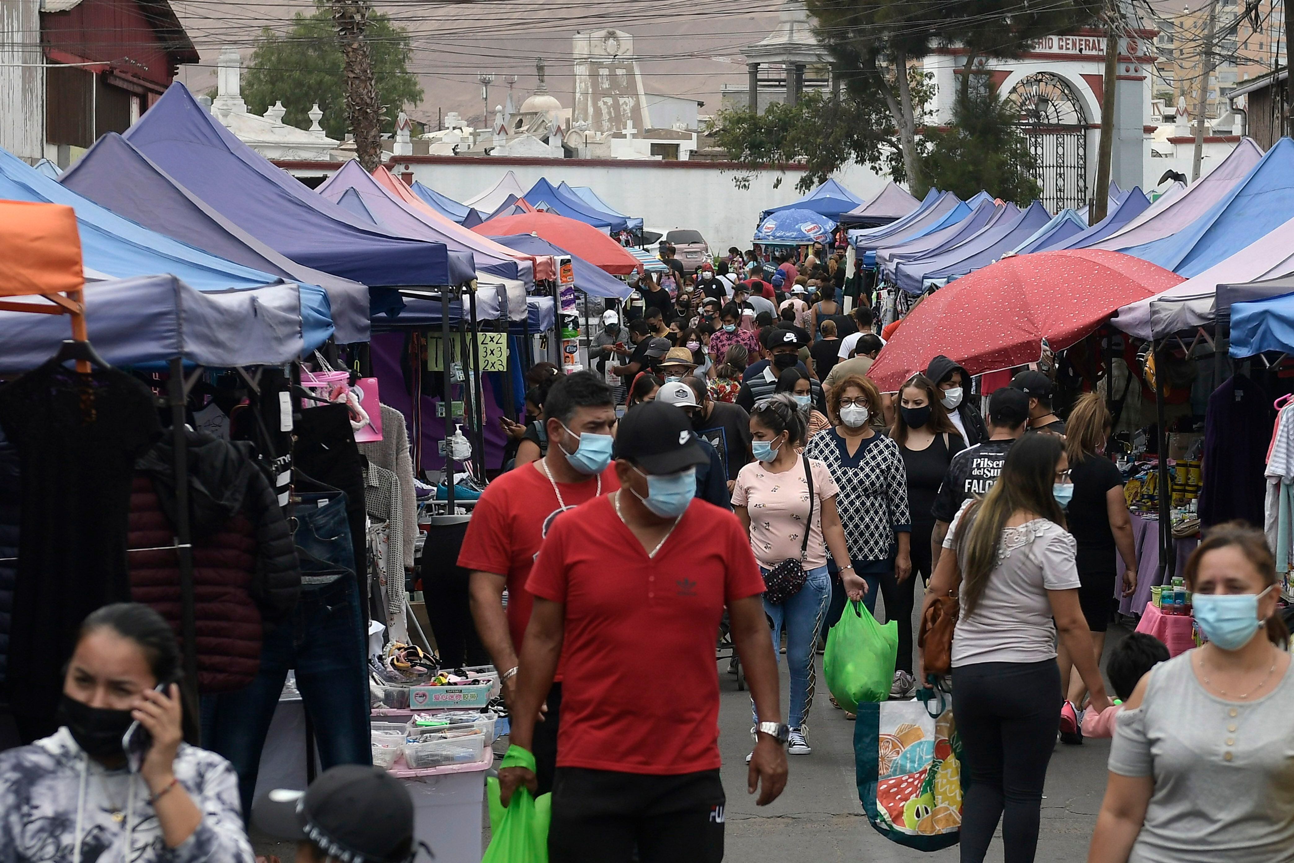 IQUIQUE: Feria libre dureante el fin de seman largo