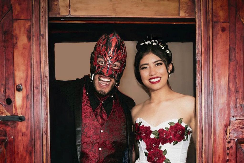 La Catalina y El Elemental hicieron público su matrimonio a través de redes sociales. Fuente: Instagram @lacatalinagar