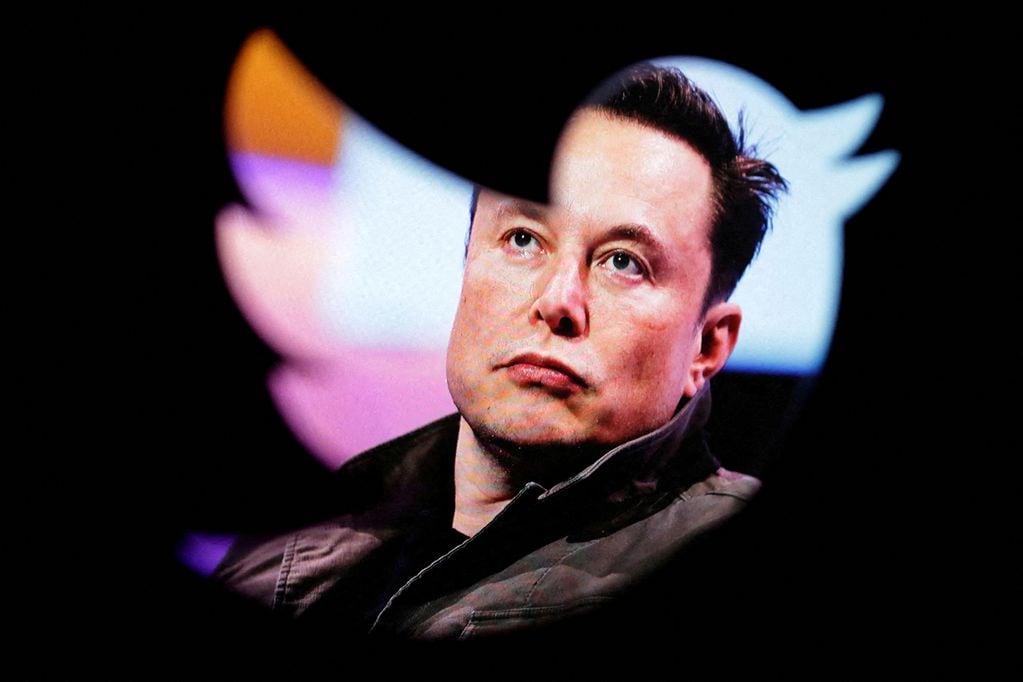 Elon Musk realiza drásticos cambios en Twitter.