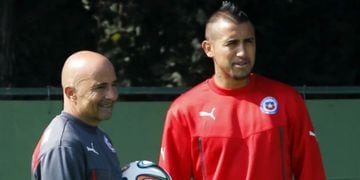 Sampaoli y Arturo Vidal
