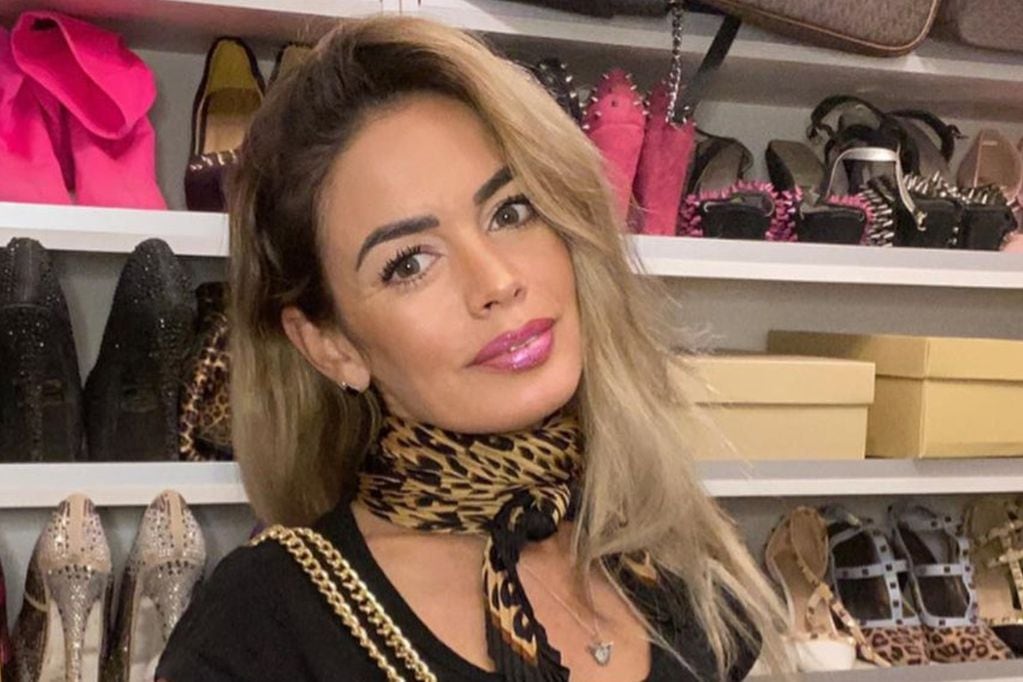 Quién es Sandy Boquita, la exmodelo y empresaria que denunció al alcalde de Colbún por abuso sexual