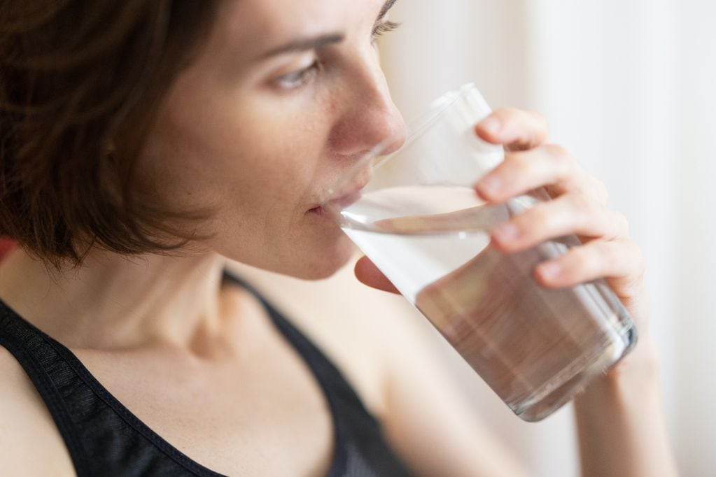 Qué le ocurre a tu cuerpo cuando no bebes agua.
