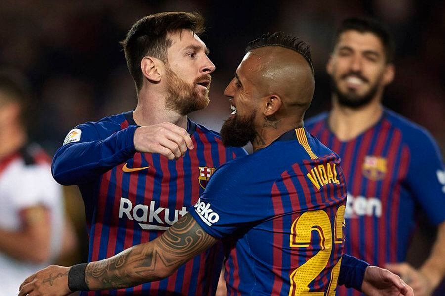 Messi le dedicó emotiva despedida al "Rey Arturo"