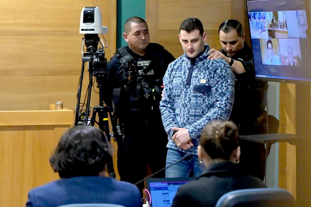 Defensa de Martín Pradenas pide anular sentencia de 17 años. Foto: Marcos Maldonado / Agencia Uno.