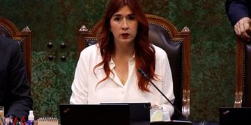 Diputados piden la renuncia de Catalina Pérez tras supuesto convenio que involucra a su pareja  FOTO: DEDVI MISSENE