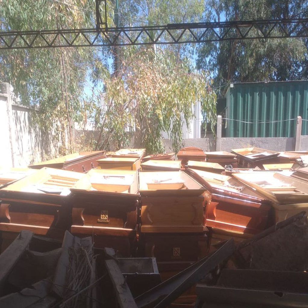 Más de 450 féretros acumulados en el crematorio del Cemeterio General de Santiago