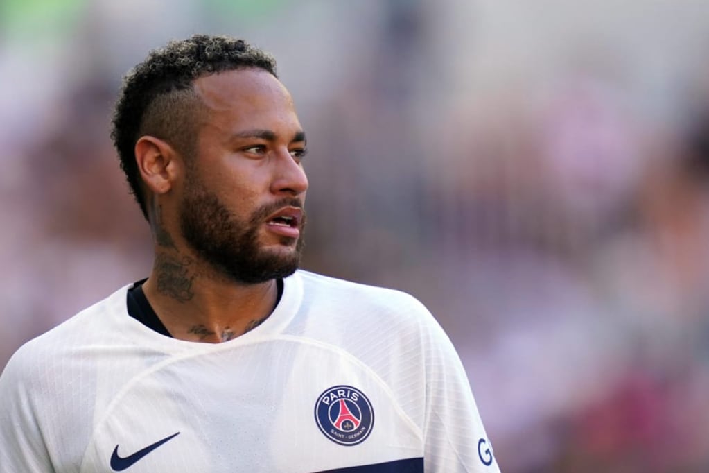 Aseguran que el PSG sacó a Neymar del club