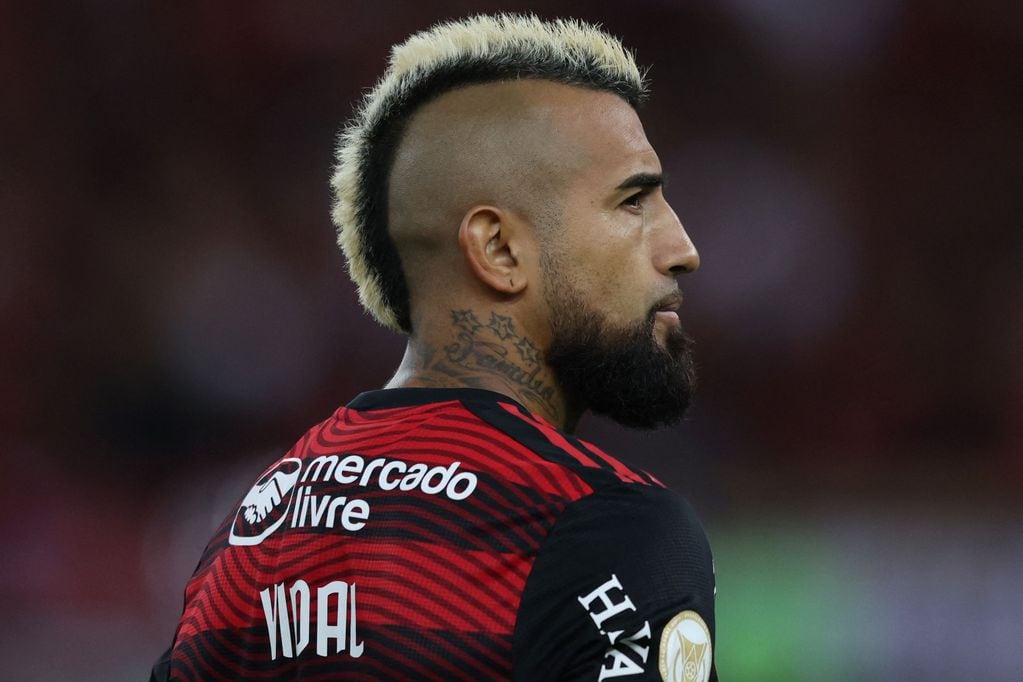Vidal dejó Flamengo en busca de más minutos en cancha, hasta recalar en Athletico Paranaense.