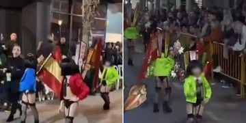 Desfile de niños en España