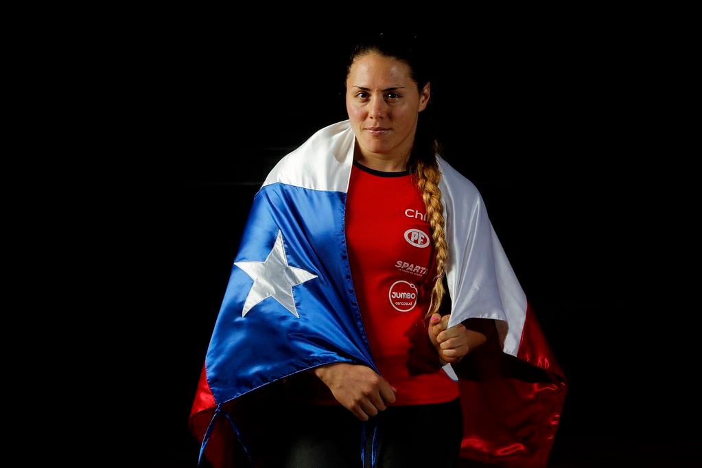Natalia Duco sorprendió con nuevo look previo a los juegos panamericanos .Foto: Juan Far as / La Tercera. - Santiago - Chile - juan - Juan Farias