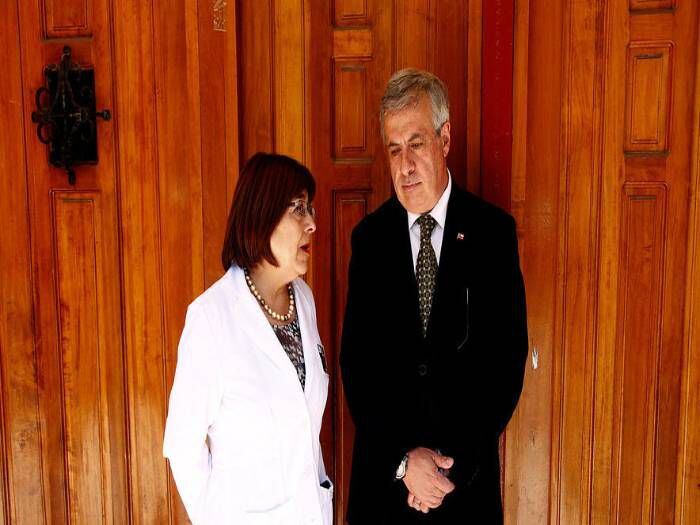 "Fue mal evaluada": Mañalich avaló salida de Rosa Oyarce