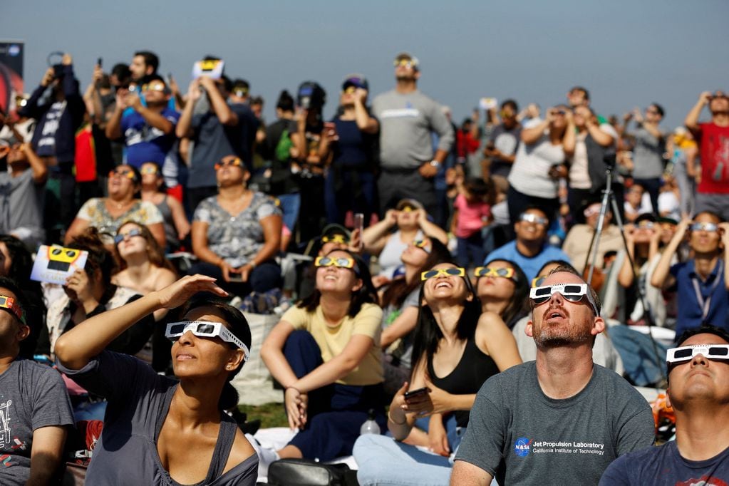 ¿Cuáles son las consecuencias de ver un eclipse solar sin la protección adecuada? Esto dicen los especialistas. Foto: referencial.
