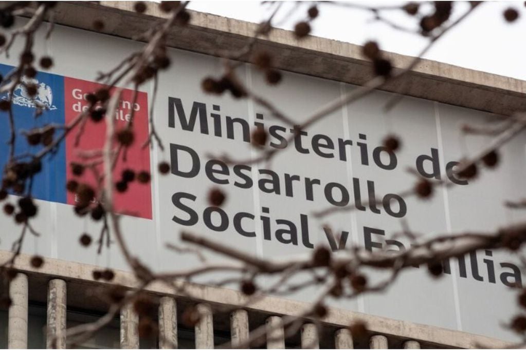CDE se querelló por robo a Ministerio de Desarrollo Social.