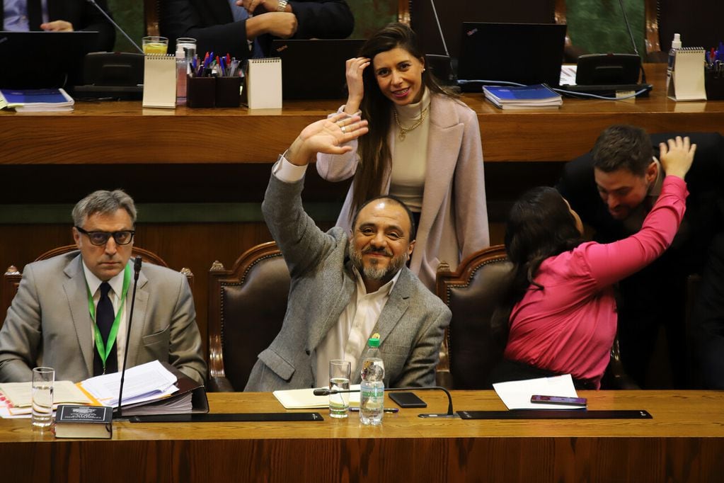 El ministro Marco Antonio Ávila celebró en la Cámara el fracaso de la Acusación Constitucional.