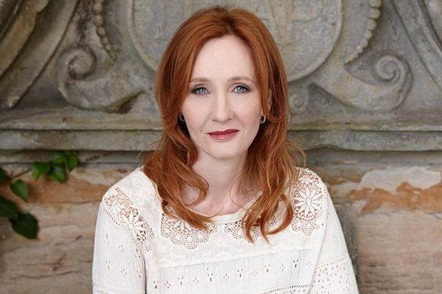 J.K Rowling amenaza con demandar a fan de Harry Potter por calumnias