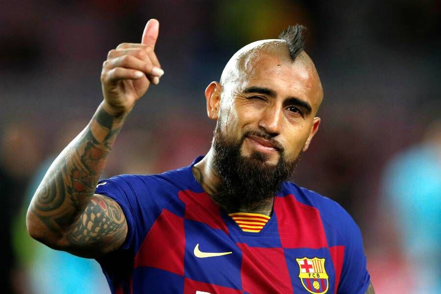 "Para los sin memoria...":Arturo  Vidal respondió a ola de críticas con furioso descargo