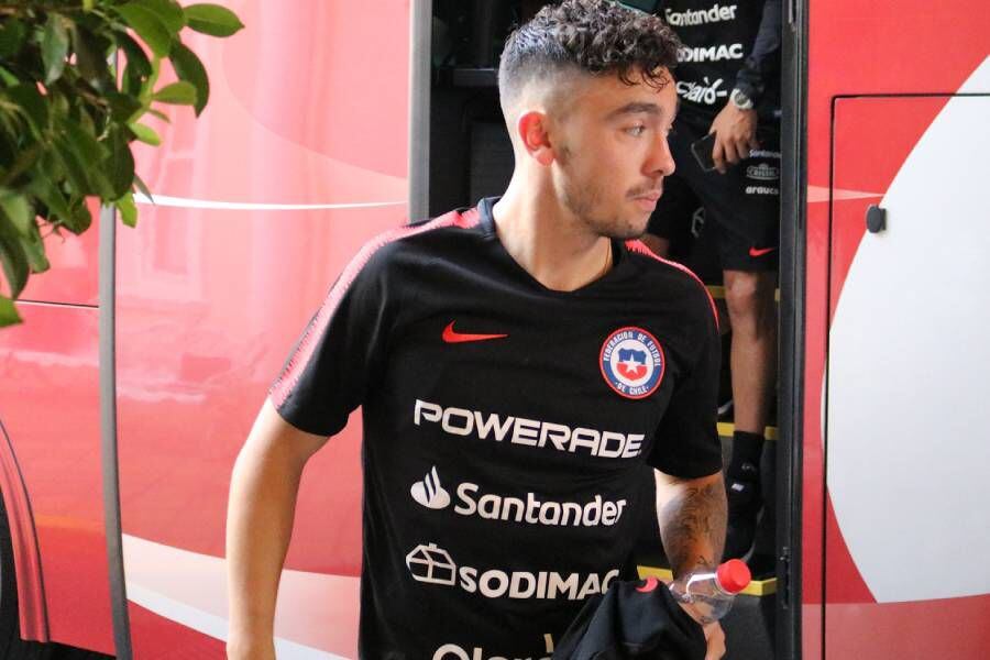 Niklas Castro se matriculó con un triplete en goleada del Aalesund