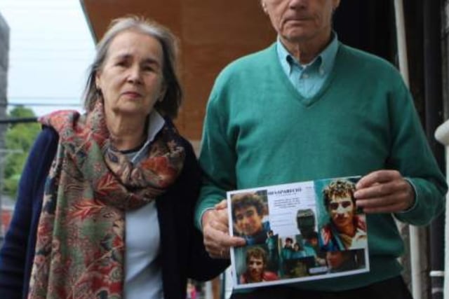 Padres de holandés desaparecido regresan a Chile para continuar con la búsqueda de su hijo: se le perdió el rastro en Osorno