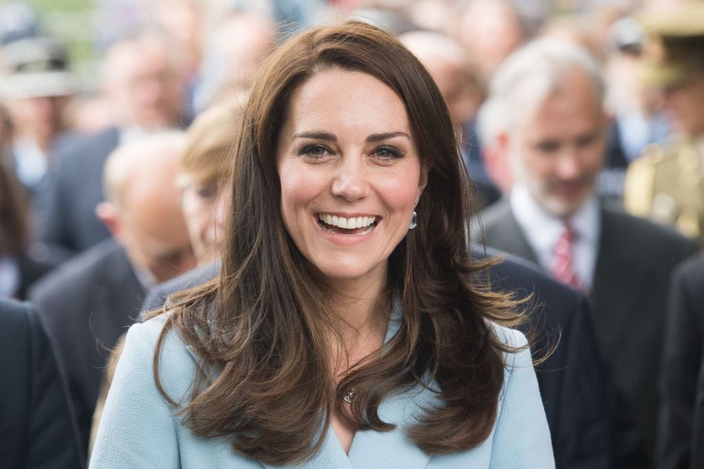 Aseguran que Kate Middleton reapareció en público y se mostró “feliz y saludable”