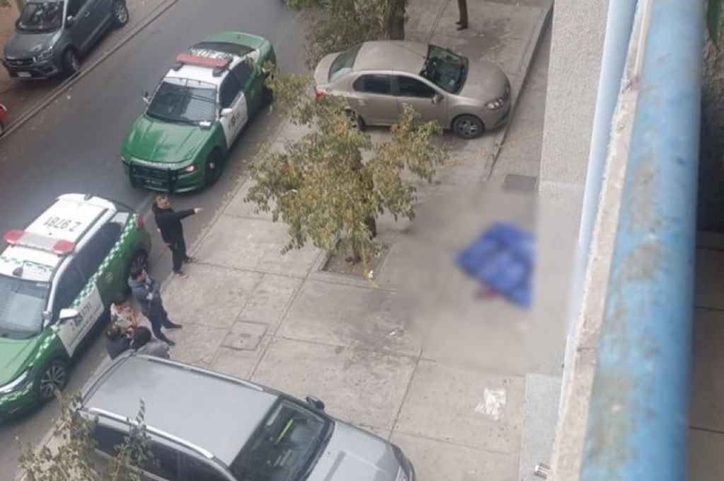 Impactante homicidio a sangre fría en el Barrio Yungay de Santiago.