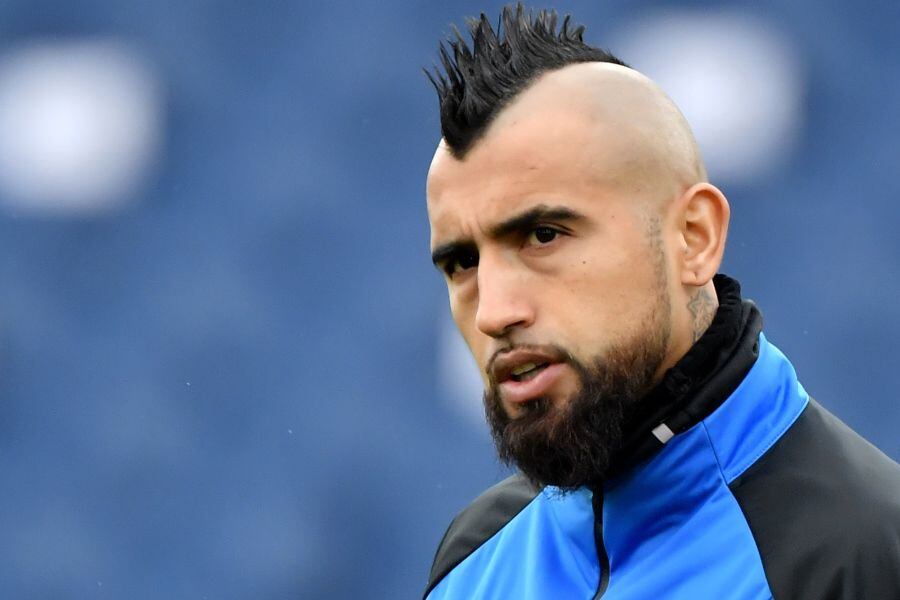 Arturo Vidal está descartado para el duelo entre Chile y Bolivia