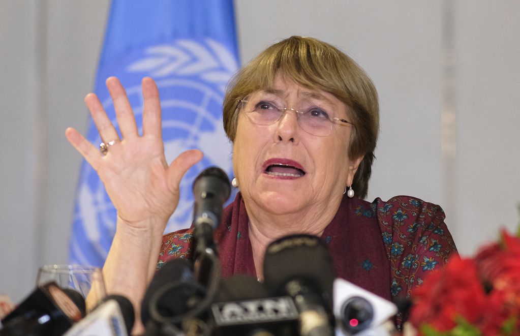 Michelle Bachelet, mientras se desempeñaba como alta comisionada de la ONU para los Derechos Humanos. Foto: AP/Mahmud Hossain Opu.