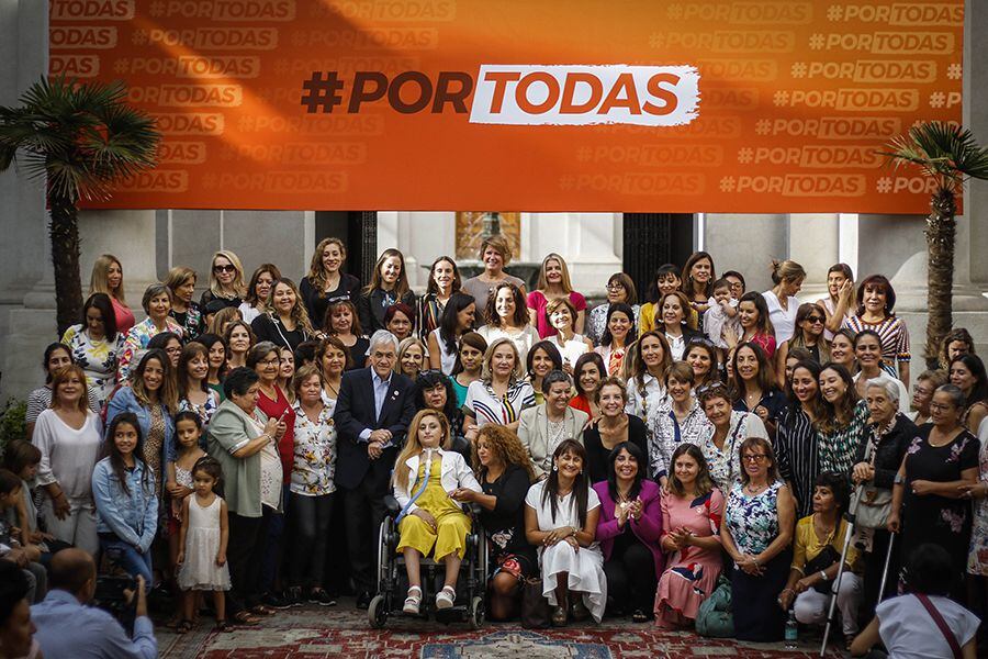 Presidente de la Republica encabeza la conmemoración del día de la Mujer