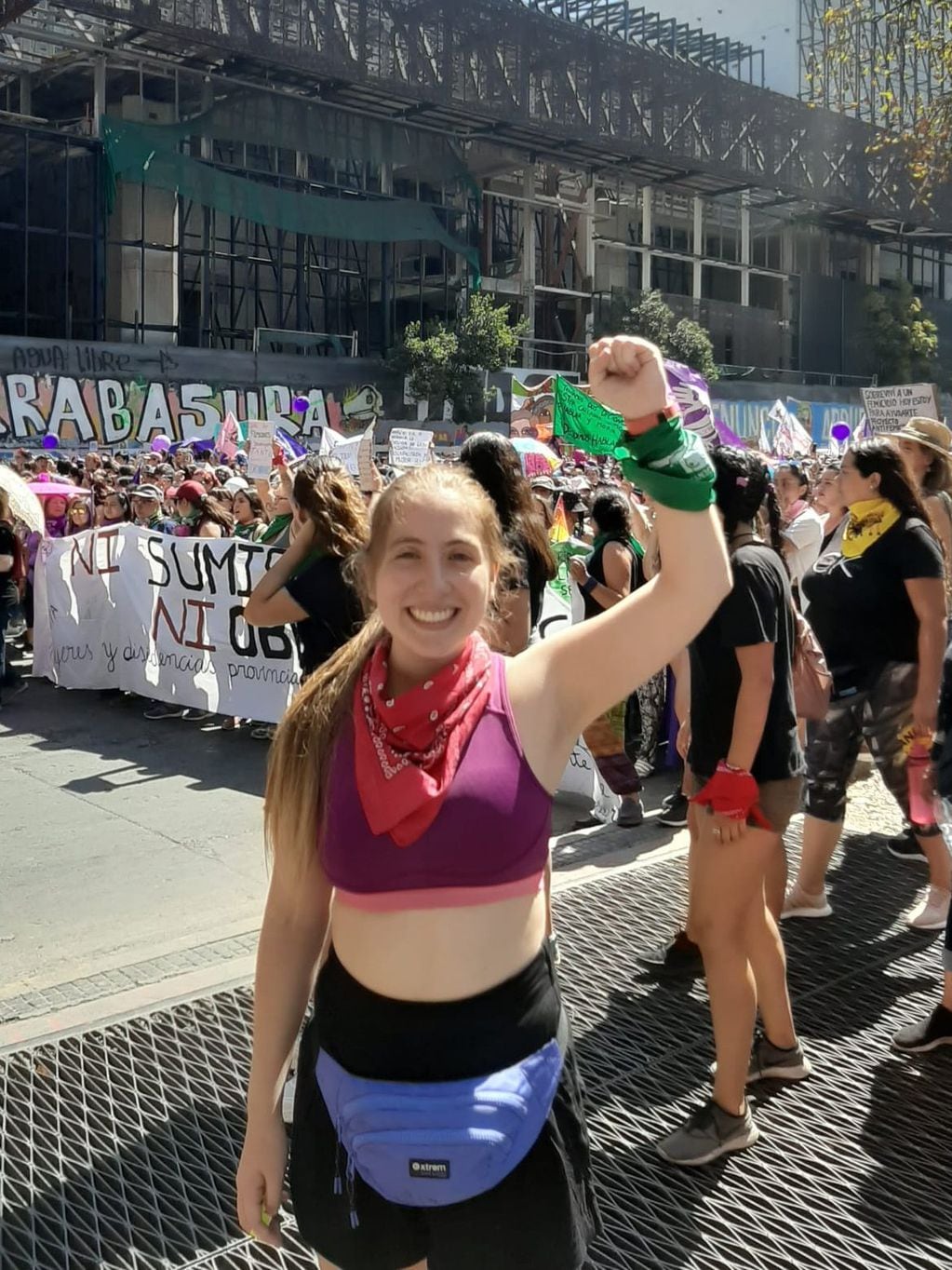 Ella en la marcha del Día de la Mujer (8M). FOTO: Twitter de Teresa Paneque