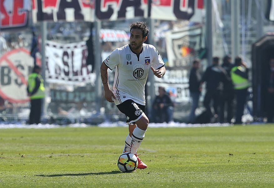 Valdivia negocia su regreso a Colo Colo y podría llegar con Gonzalo Jara