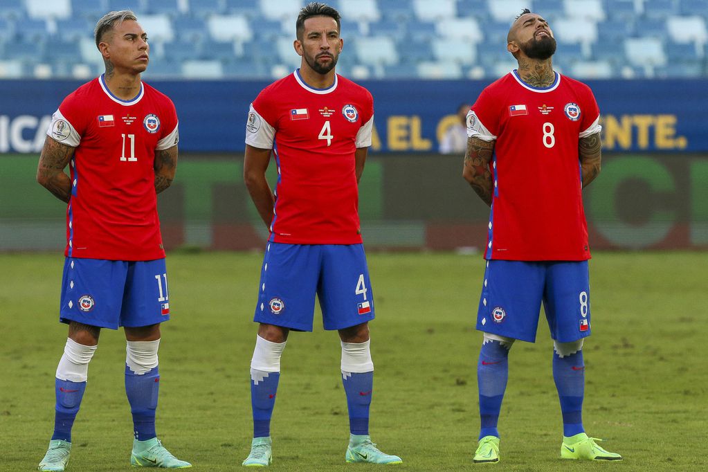 Varios son los resultados que se deben dar para que Chile clasifique al mundial, pero claramente en donde más opciones hay es ganando sus dos partidos.