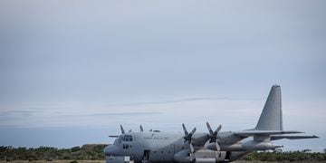 PUNTA ARENAS: Labores de búsqueda de Hercules C 130