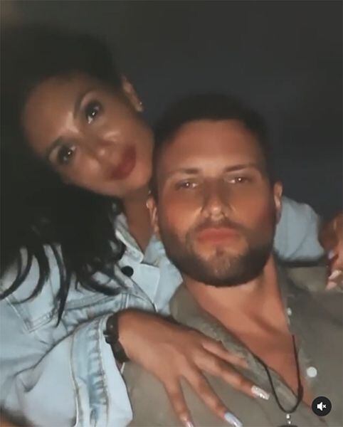 Pamela Díaz y Jean Philippe Cretton celebraron San Valentín junto a una romántica postal