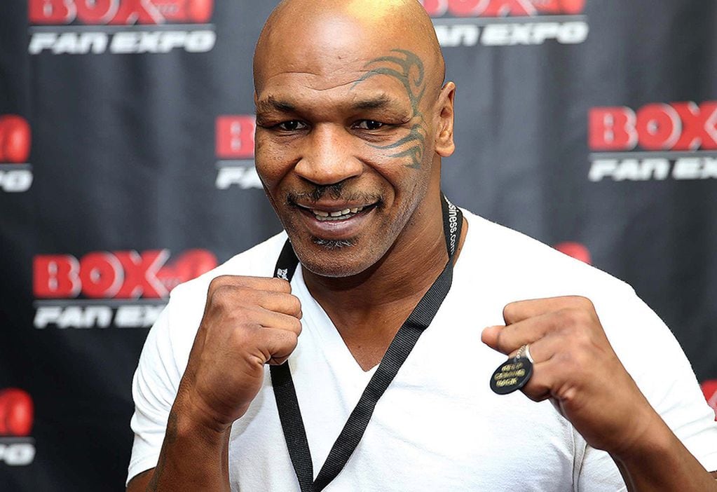 A torso desnudo: el comentado viral que muestra a Mike Tyson en una “pelea callejera” con otro excampeón mundial. Foto: Mike Tyson.