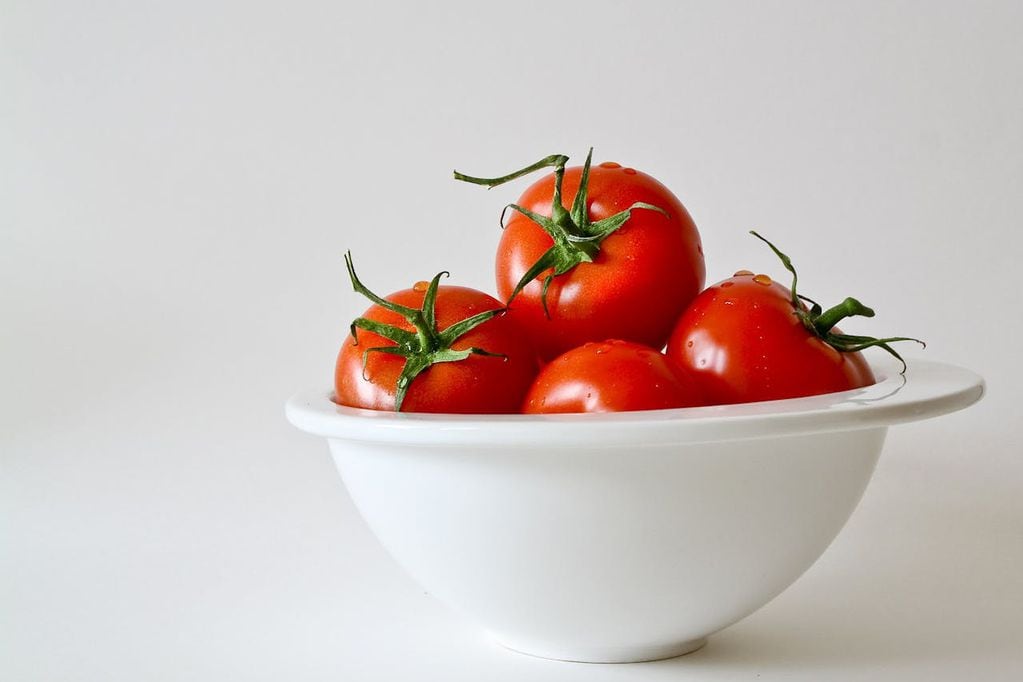 6 beneficios del tomate que tal vez no conocías.