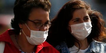 TALCA:Talquinos usan mascarillas en su rostro para prevenir el contagio del Coronavirus