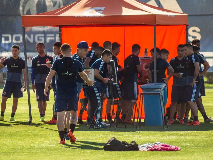 Al cuestionado Kudelka lo apoya Reinaldo Rueda