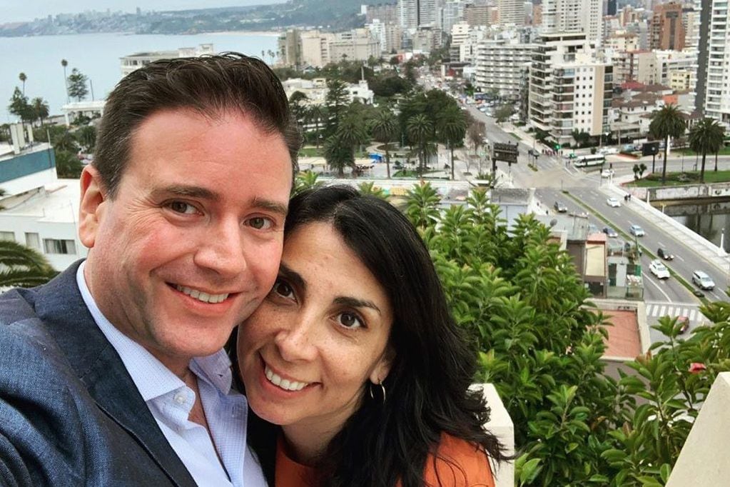 Karla Rubilar se casará con Christian Pino: la exministra dio el “sí” en pleno cumpleaños de su enamorado