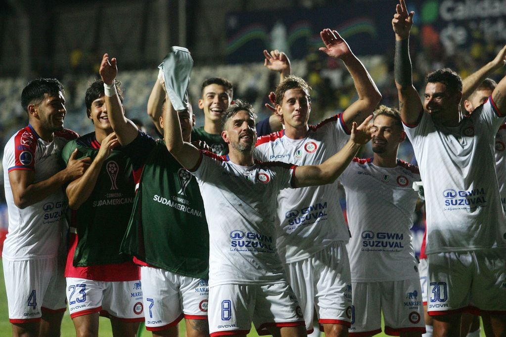 ¿Dónde ver en vivo a Unión La Calera en Copa Sudamericana? Foto: Agencia Uno.